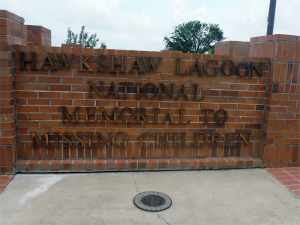 sign: The Hawkshaw Lagoon Memorial Park 